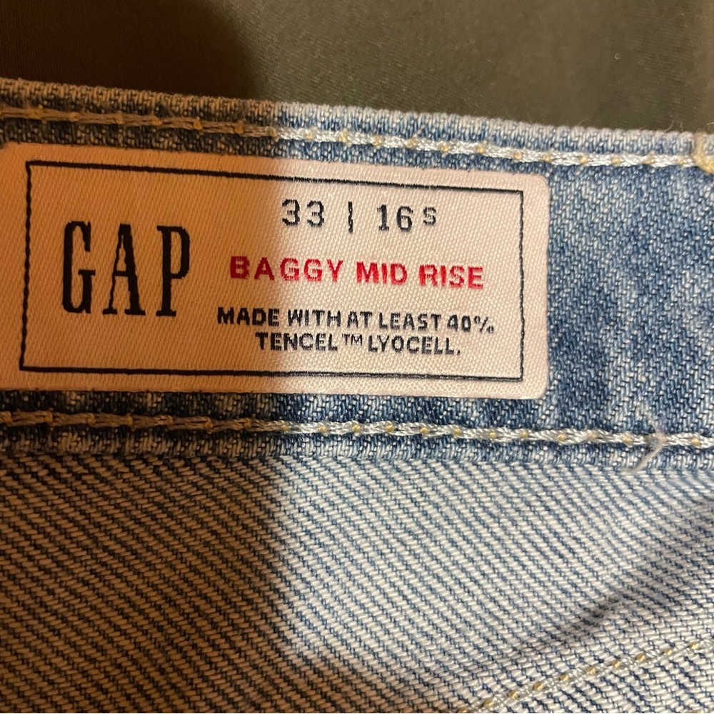 NWT GAP baggy mid rise Denim Jeans - Picture 5 of 5